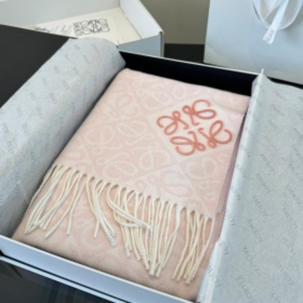 💖Loewe💖Blush‑Pink Tassel Wool Wrap Scarf